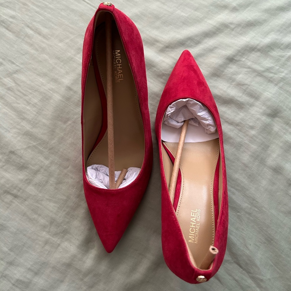 Michael Kors Vibrant Red Suede Heels - Picture 3 of 5